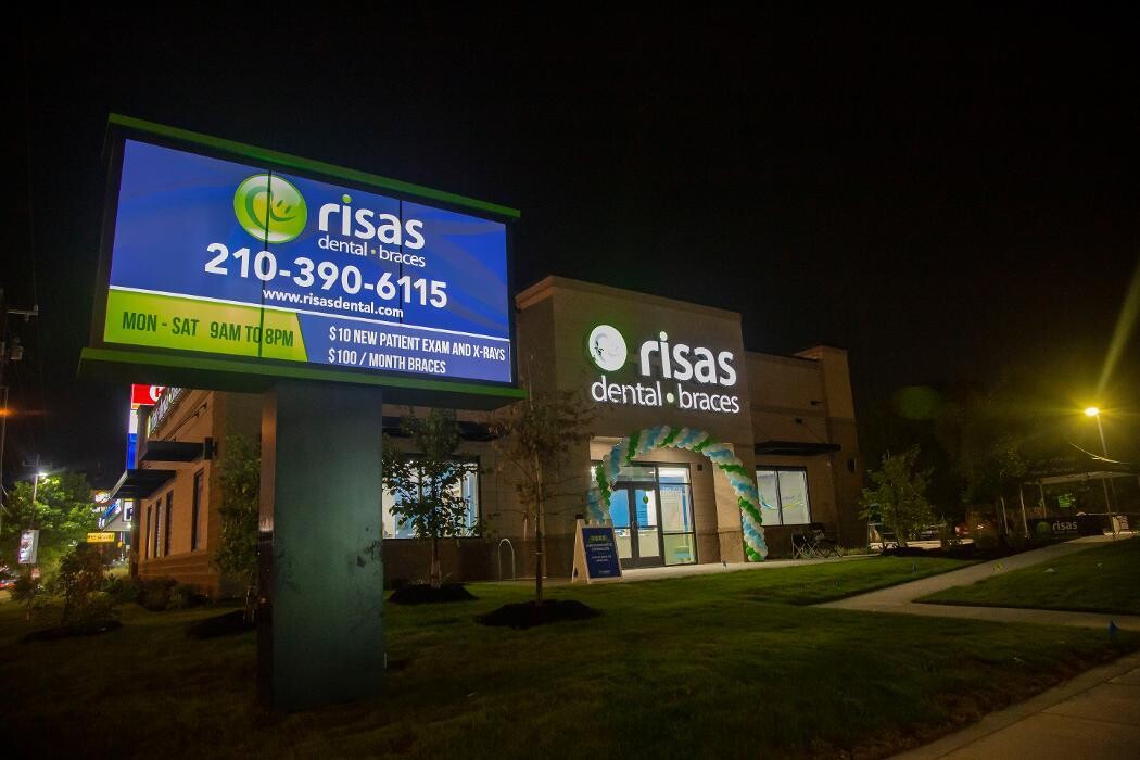 Images Risas Dental and Braces - Woodlawn Lake
