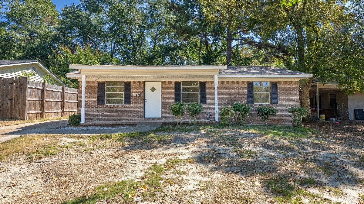 Images Kelly Johnson Realtor Coldwell Banker Kennon & Parker