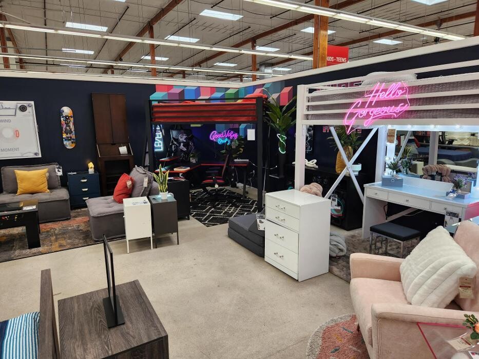 Images Jerome's Furniture Mattress & Patio Superstore-Scripps Ranch