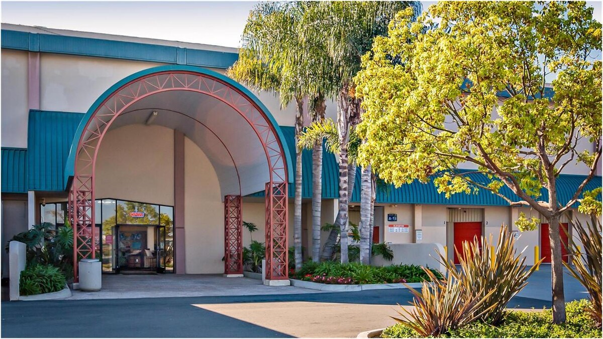 Images Jerome's Furniture Mattress & Patio Superstore-San Diego Morena
