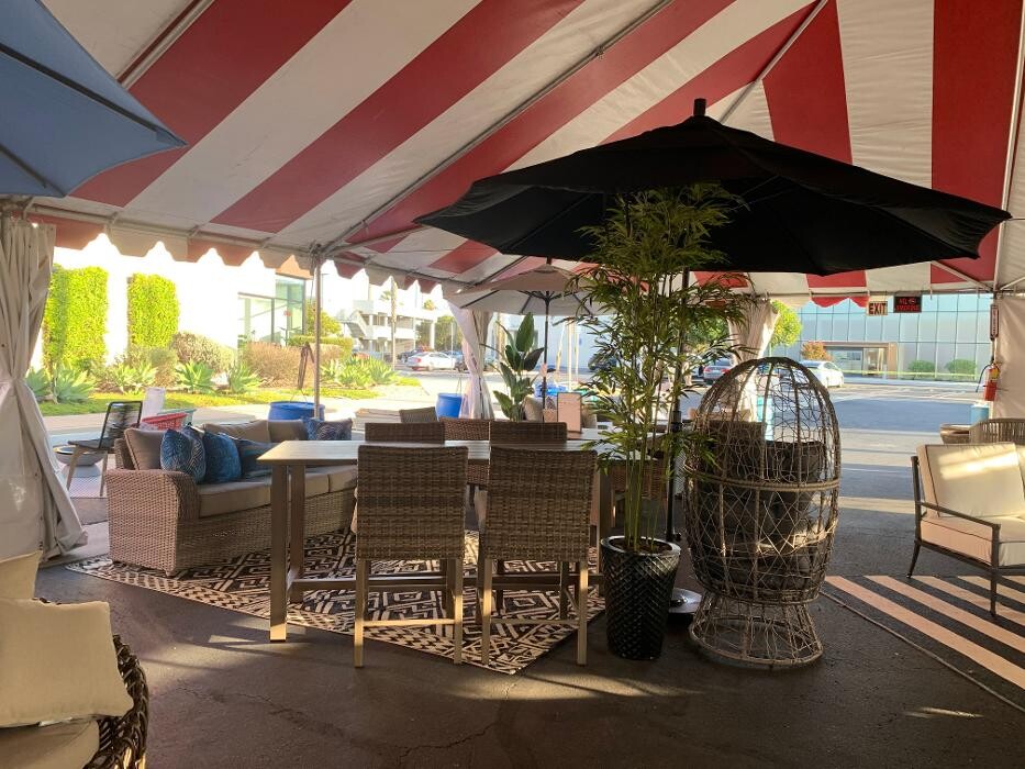 Images Jerome's Furniture Mattress & Patio Superstore-Murrieta