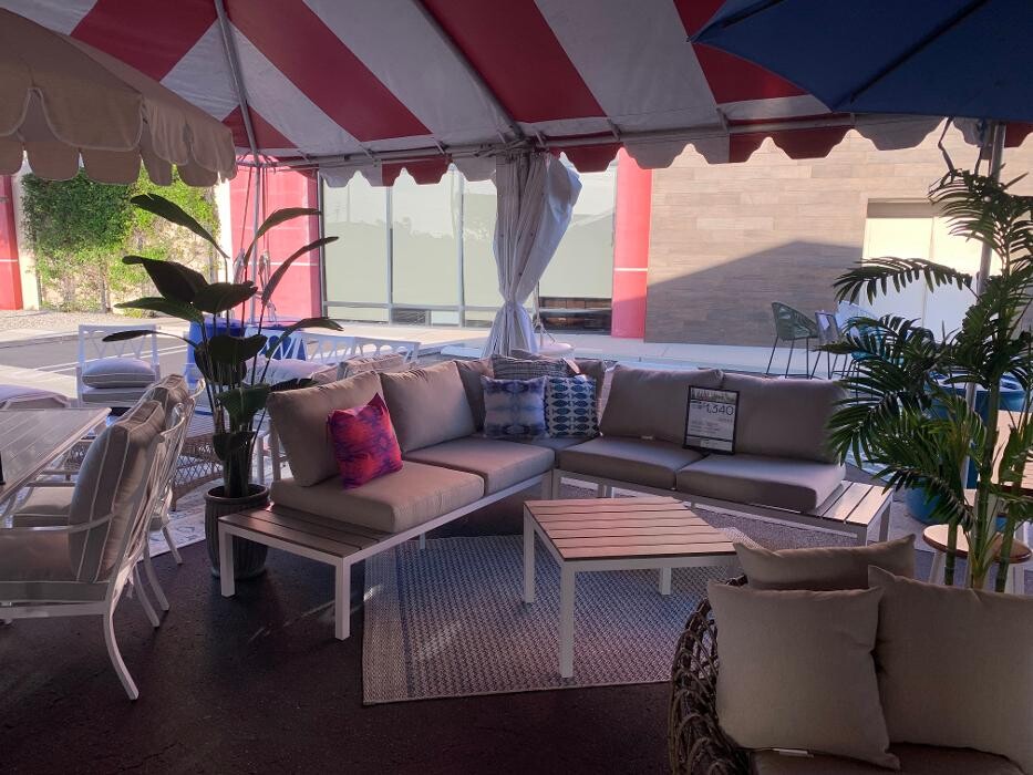 Images Jerome's Furniture Mattress & Patio Superstore-Murrieta