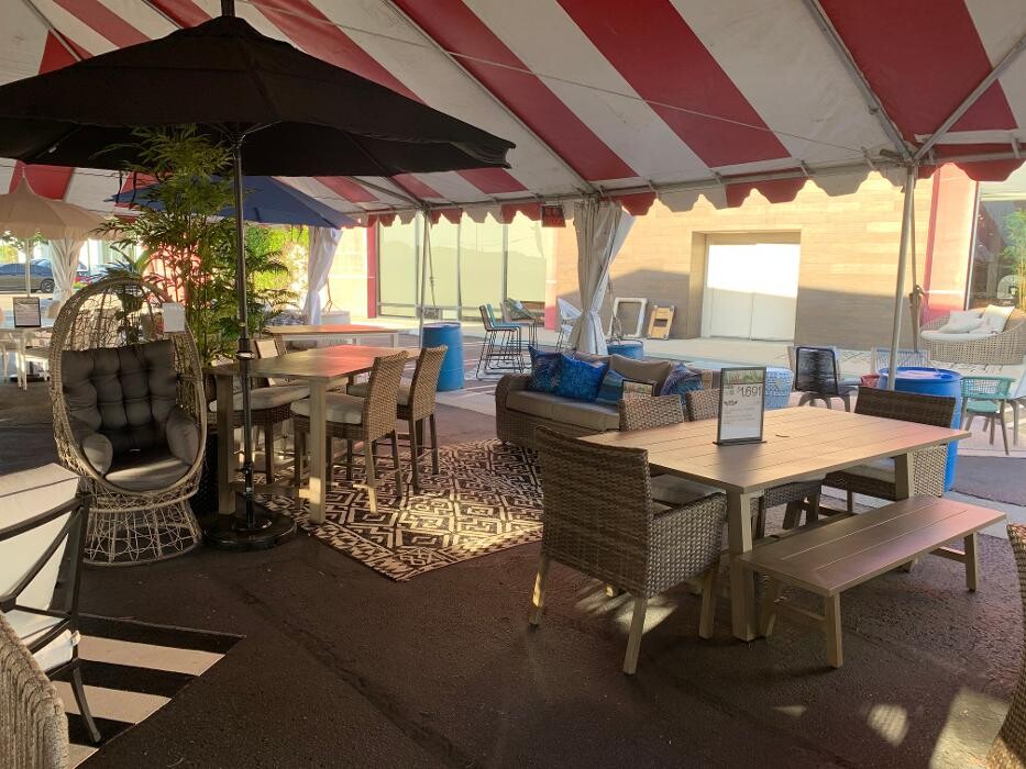 Images Jerome's Furniture Mattress & Patio Superstore-Murrieta