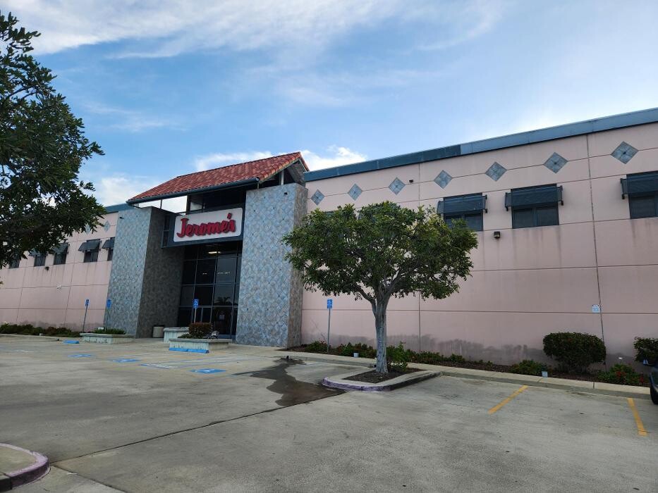 Images Jerome's Furniture Mattress & Patio Superstore-Chula Vista