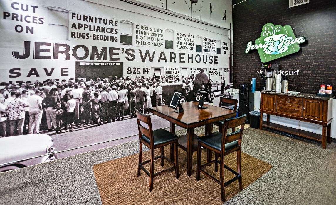 Images Jerome's Furniture Mattress & Patio Superstore-Chula Vista