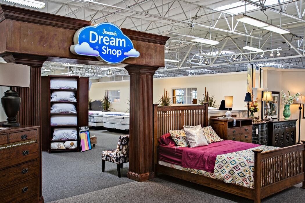 Images Jerome's Furniture Mattress & Patio Superstore-Chula Vista