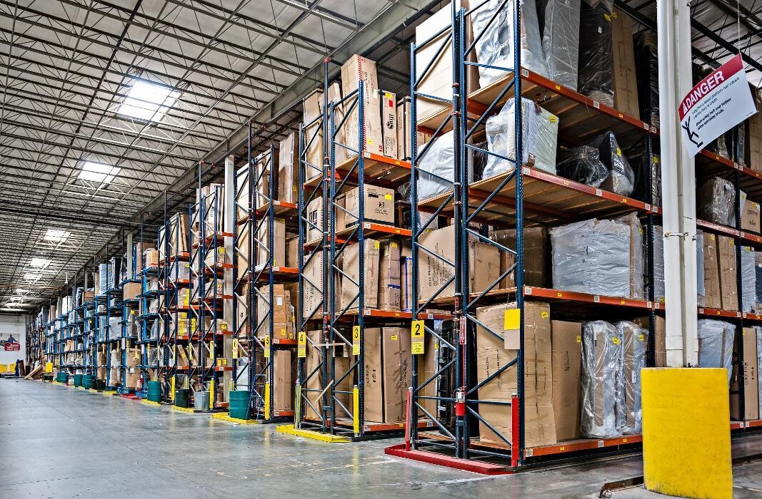 Images Jerome's Furniture-Corp Office & Distribution Ctr