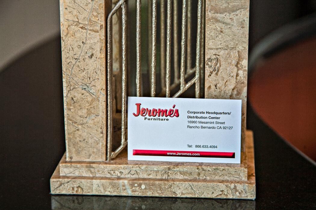 Images Jerome's Furniture-Corp Office & Distribution Ctr