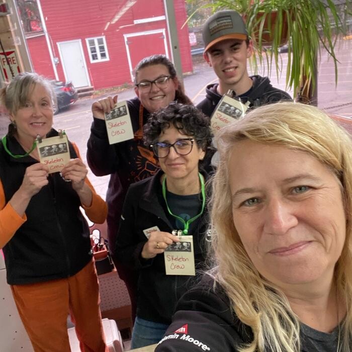 Images H Houst & Son Inc