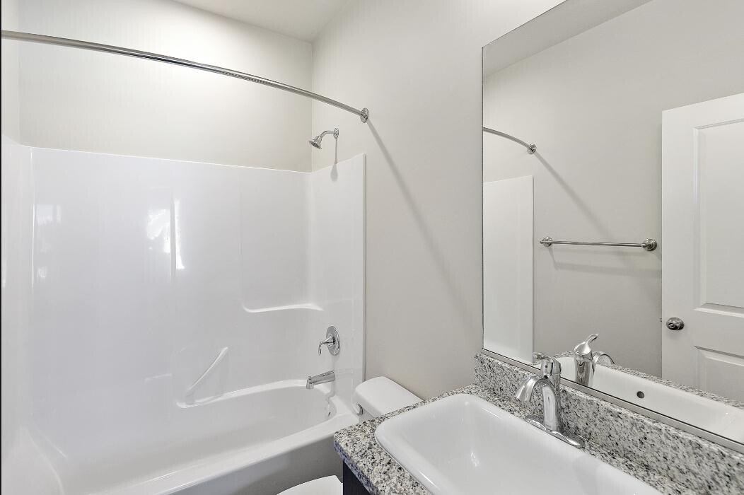 Images Rene Cole Homes RE/MAX Properties