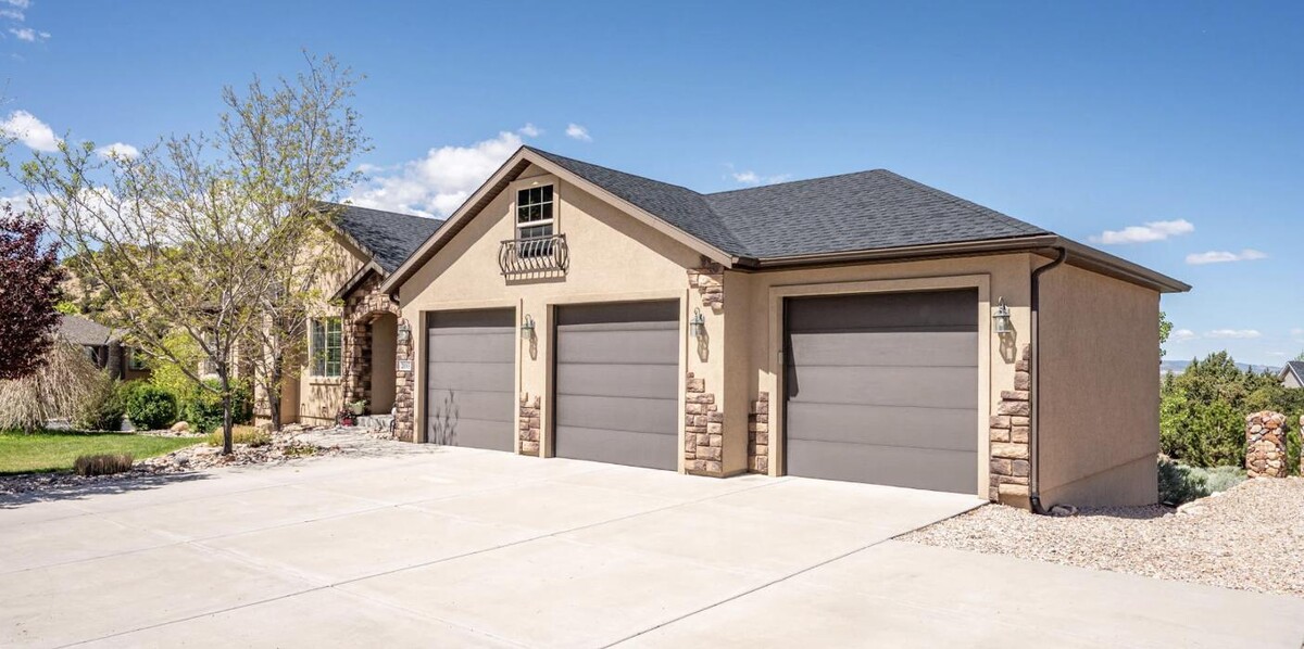 Images Rene Cole Homes RE/MAX Properties