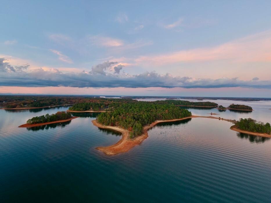 Images Lake Hartwell Guide
