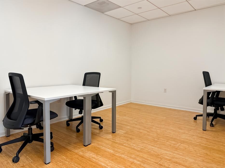 Images Regus Bethesda Metro Ctr