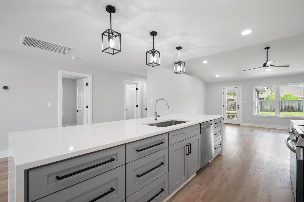 Images Dactts Construction LLC