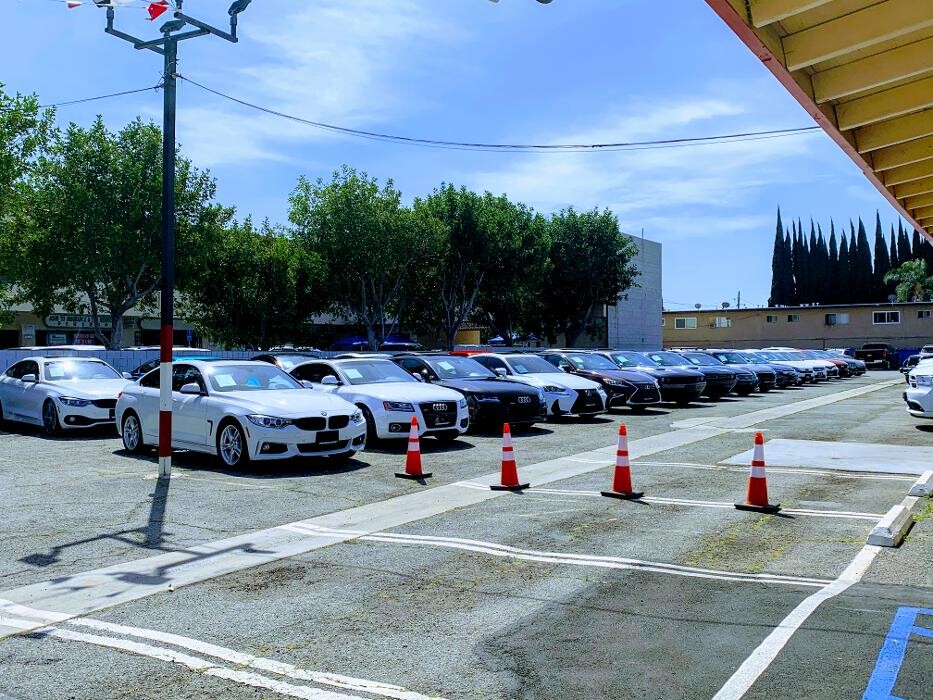 Images Premium Autos - El Monte