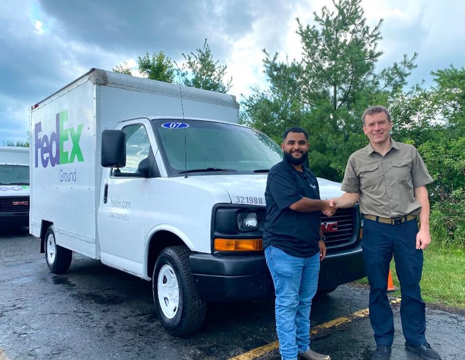 Images Signature Truck Center