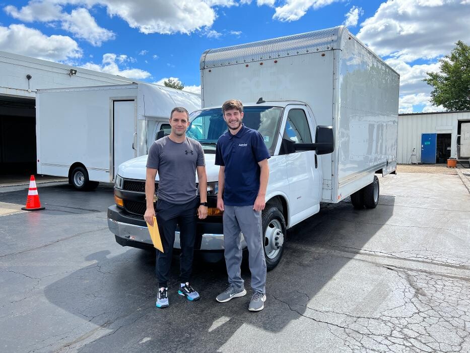 Images Signature Truck Center