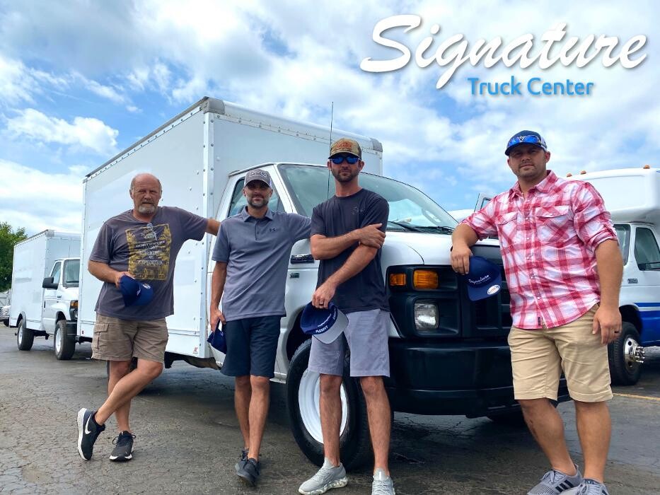 Images Signature Truck Center