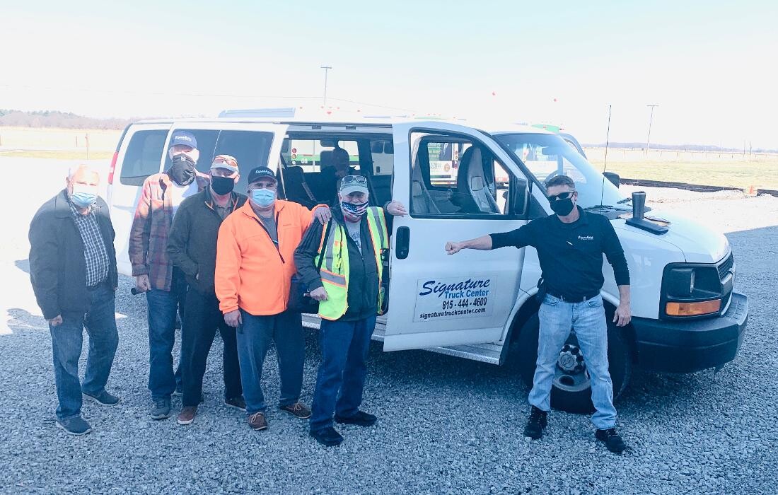 Images Signature Truck Center