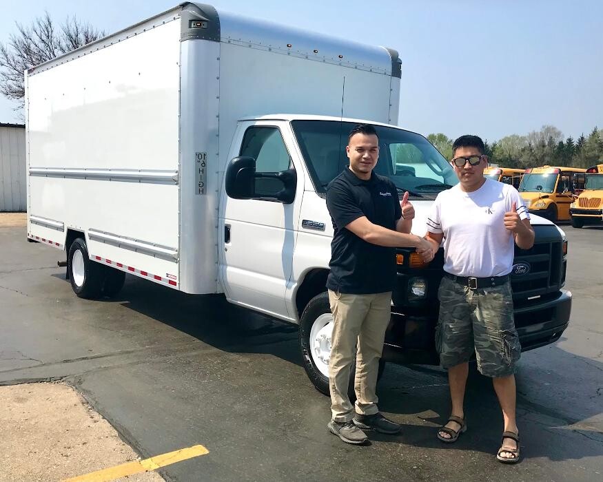 Images Signature Truck Center