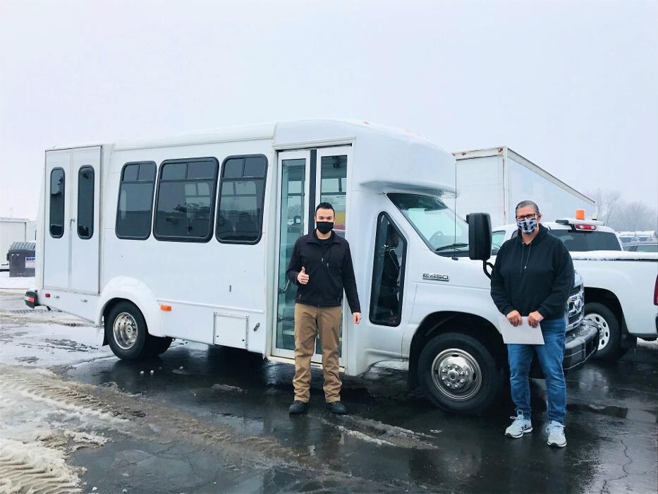 Images Signature Truck Center