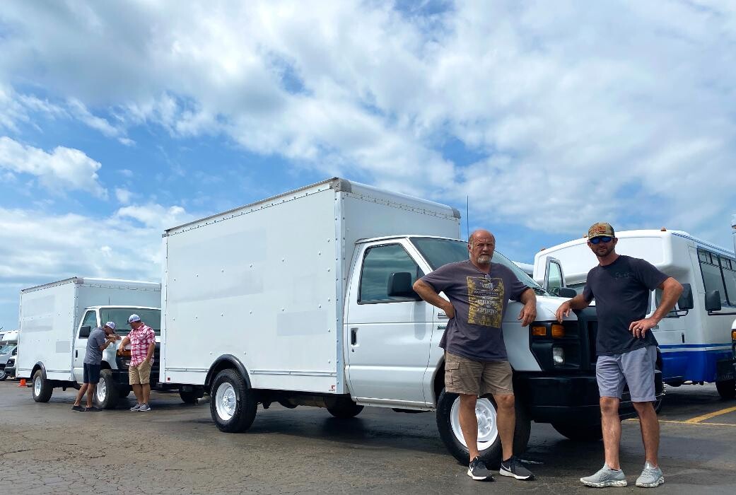 Images Signature Truck Center