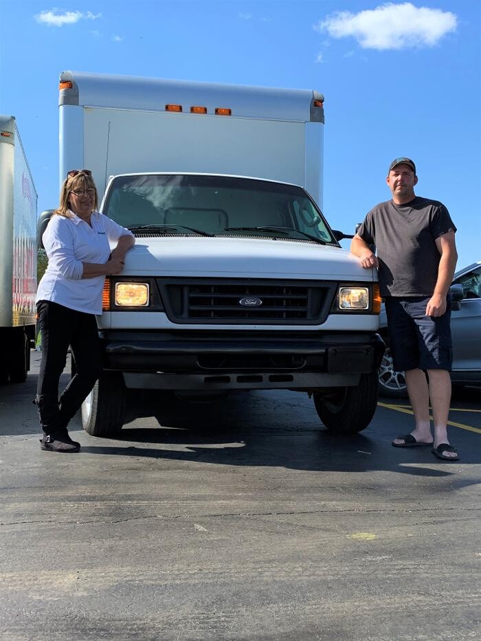 Images Signature Truck Center