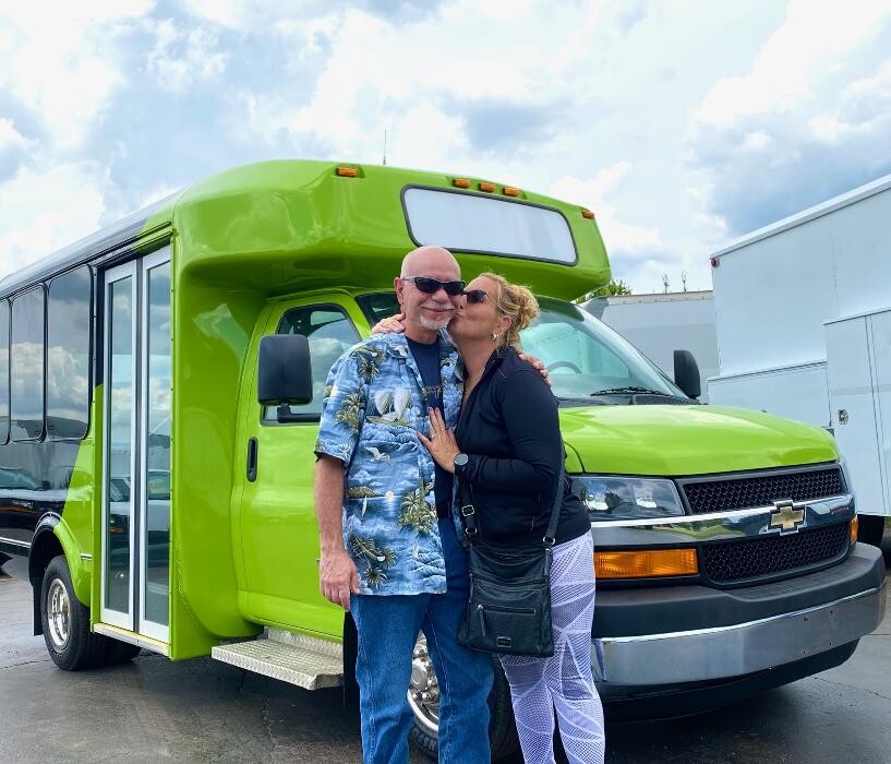 Images Signature Truck Center