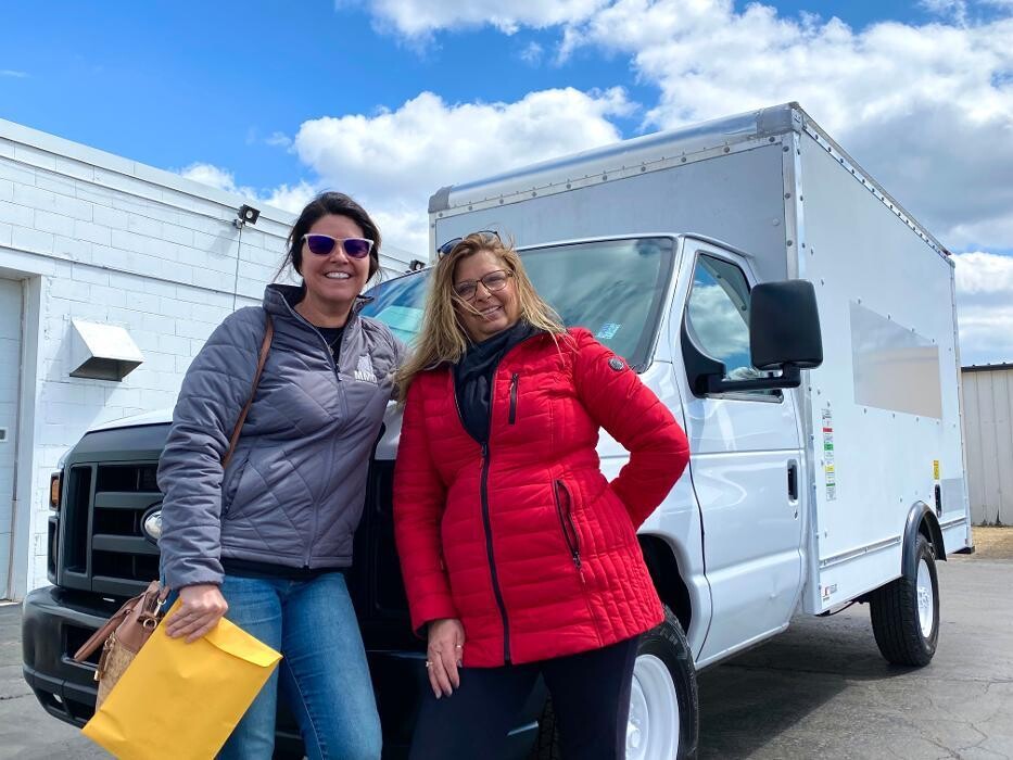 Images Signature Truck Center