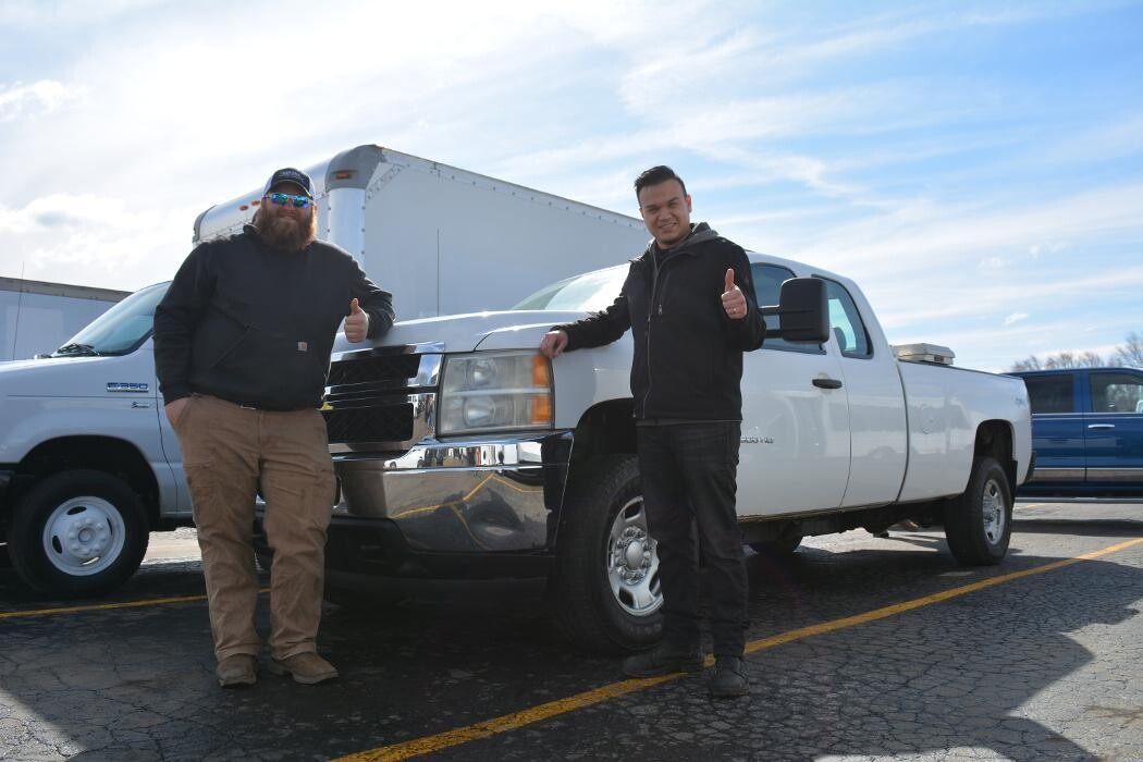 Images Signature Truck Center