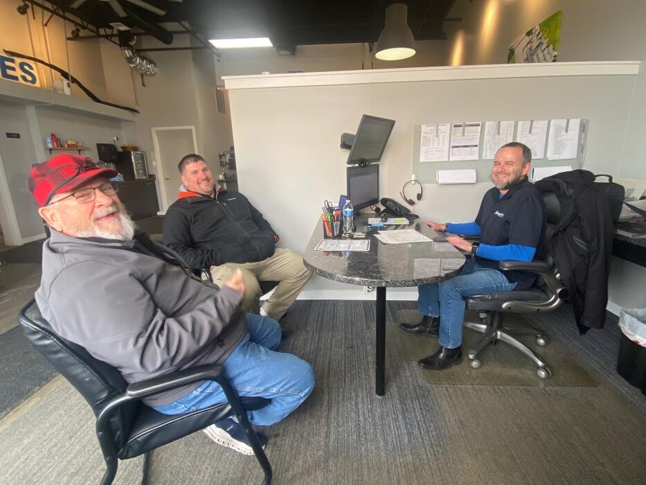 Images Signature Truck Center