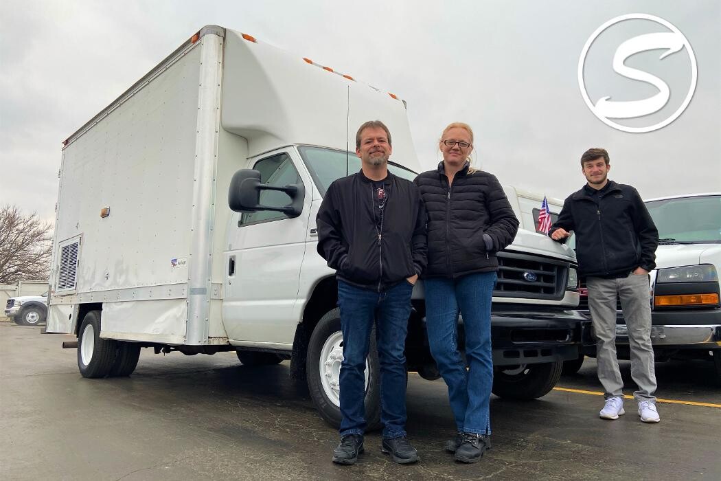 Images Signature Truck Center