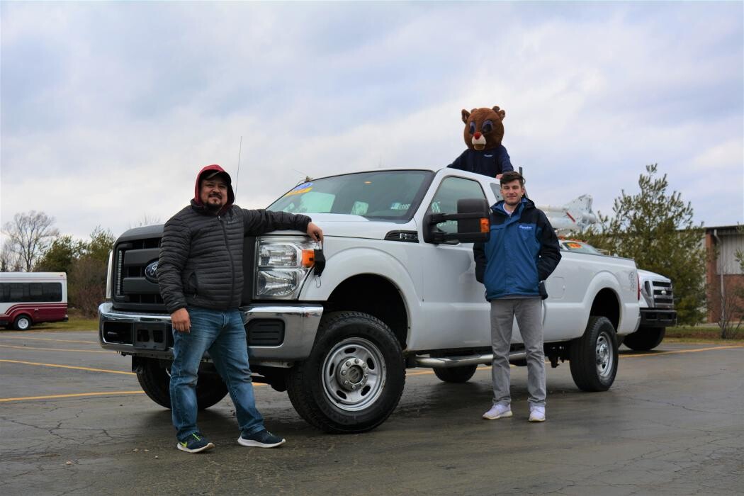 Images Signature Truck Center