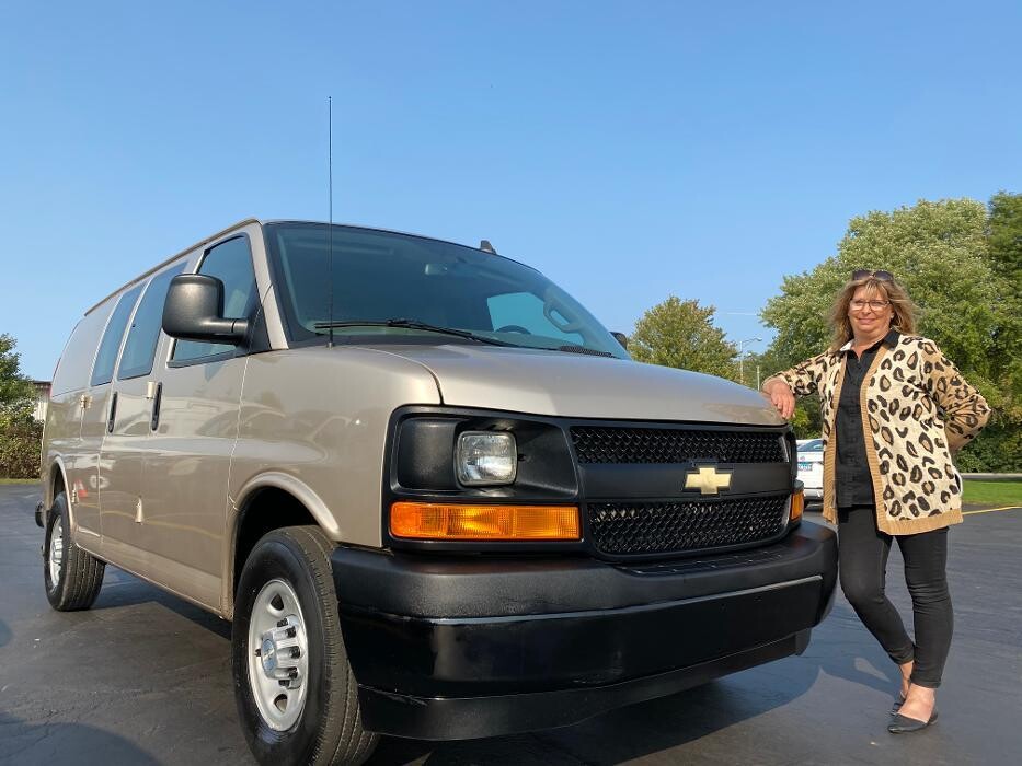 Images Signature Truck Center