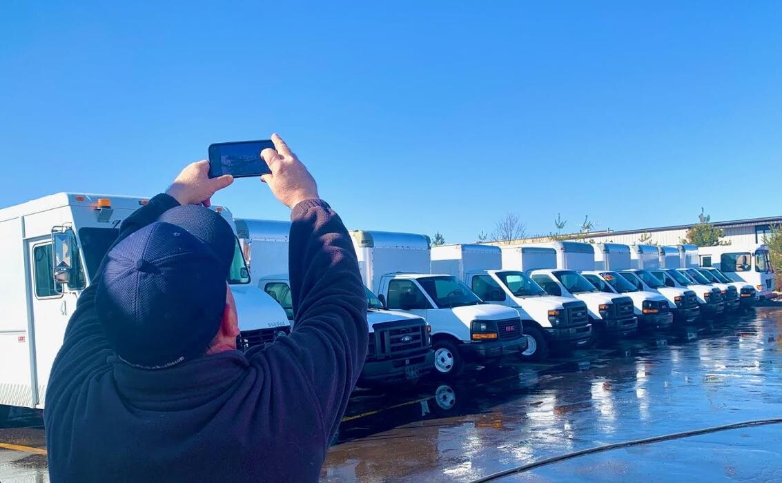 Images Signature Truck Center