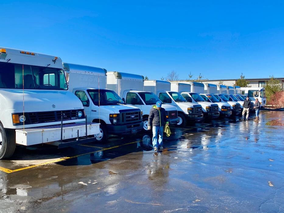 Images Signature Truck Center
