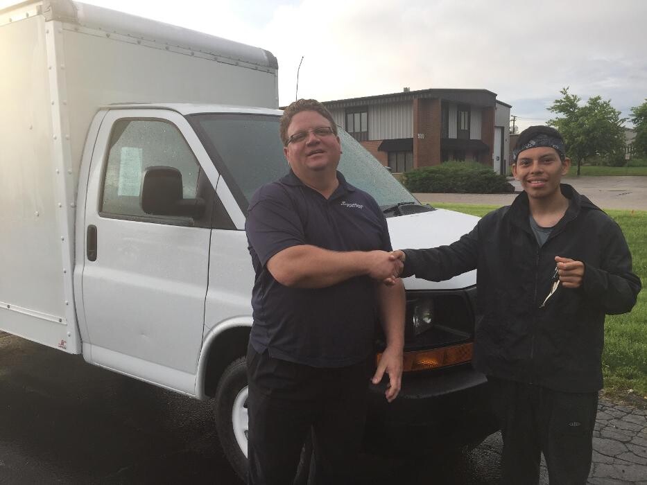 Images Signature Truck Center