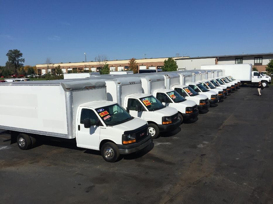 Images Signature Truck Center