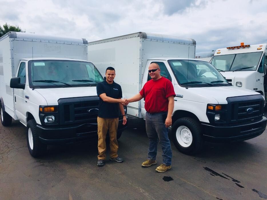 Images Signature Truck Center