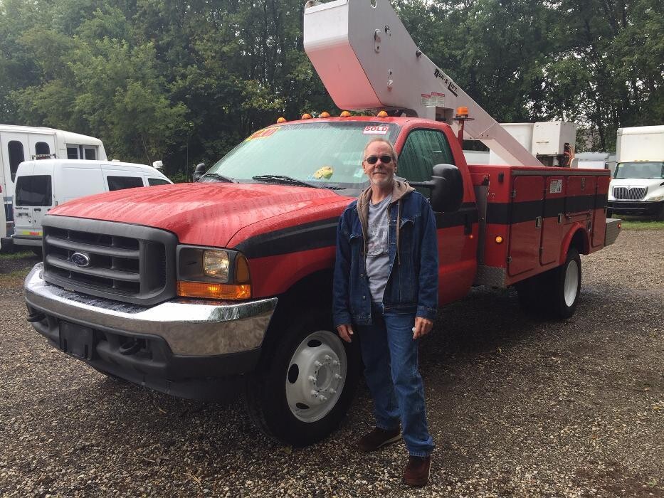 Images Signature Truck Center