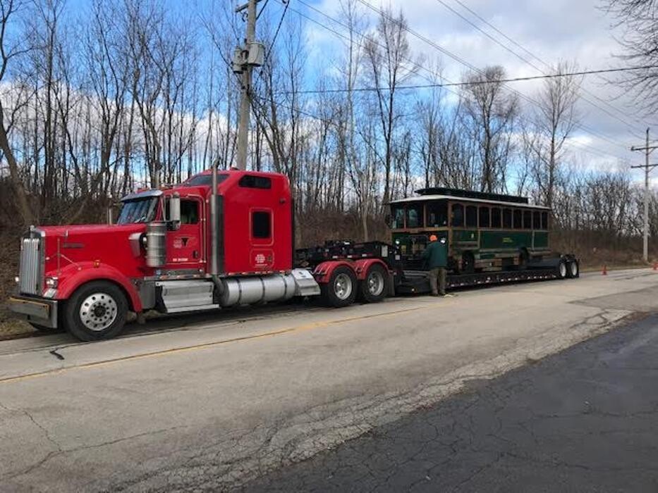 Images Signature Truck Center