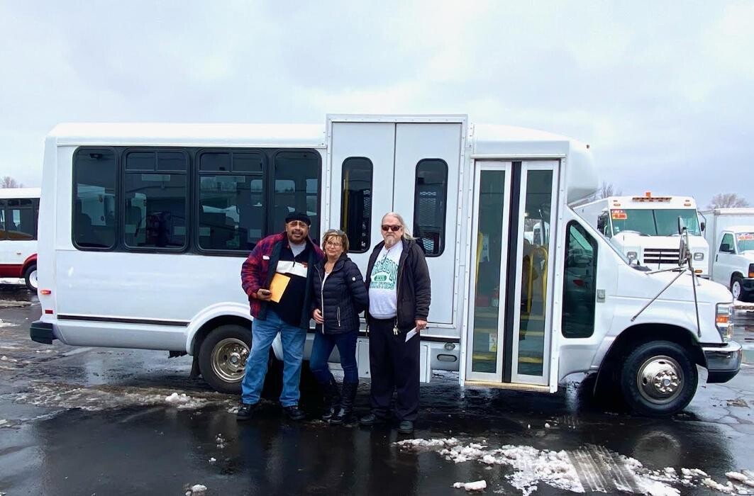 Images Signature Truck Center