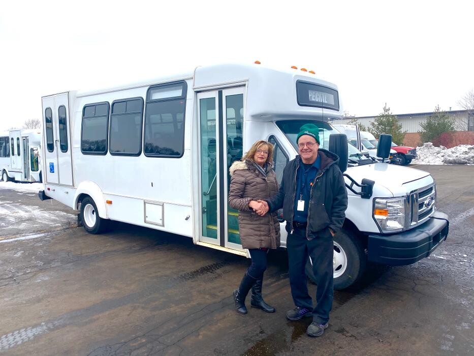 Images Signature Truck Center