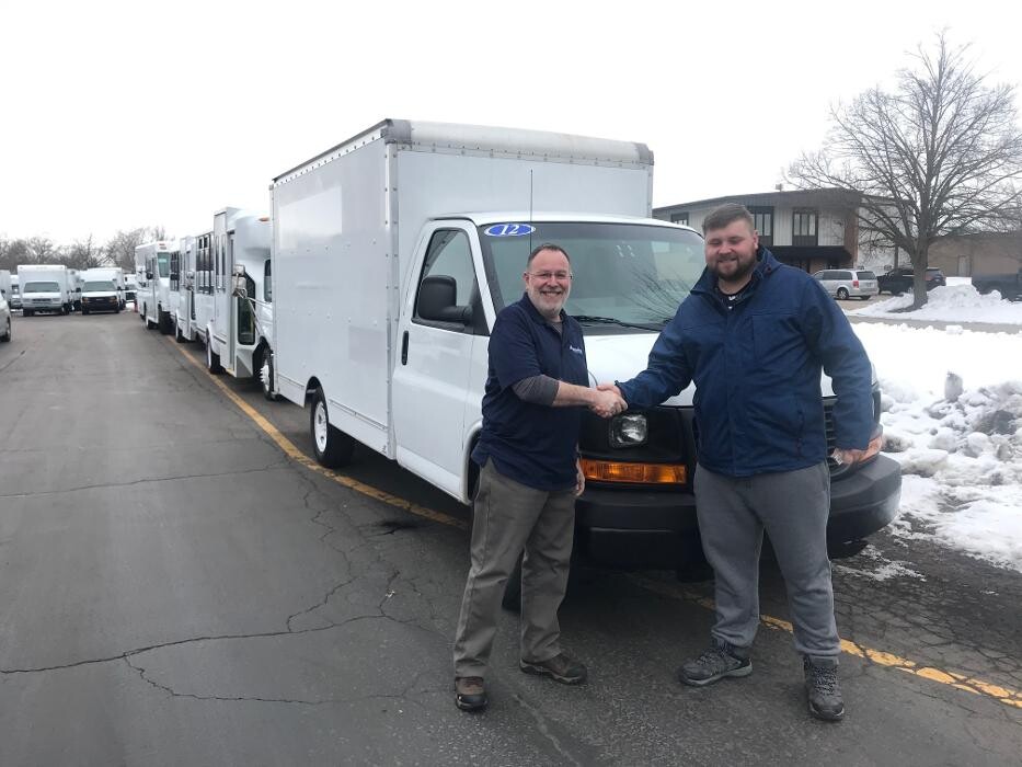 Images Signature Truck Center