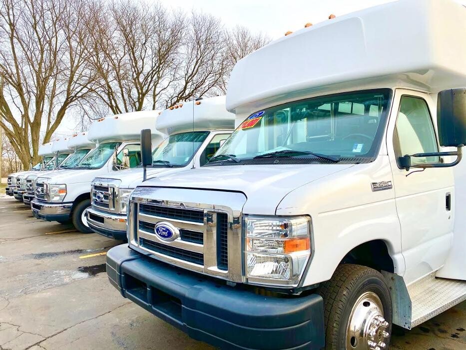 Images Signature Truck Center