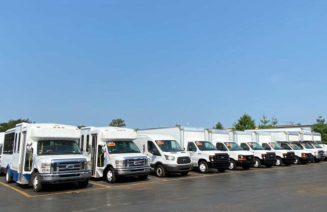 Images Signature Truck Center
