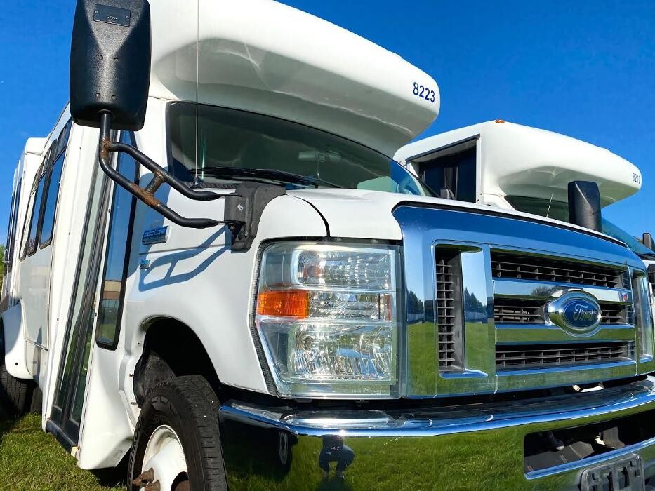 Images Signature Truck Center