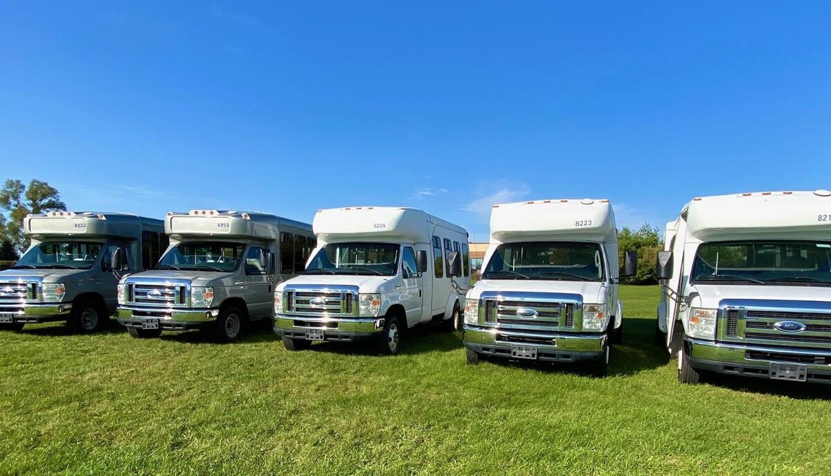 Images Signature Truck Center