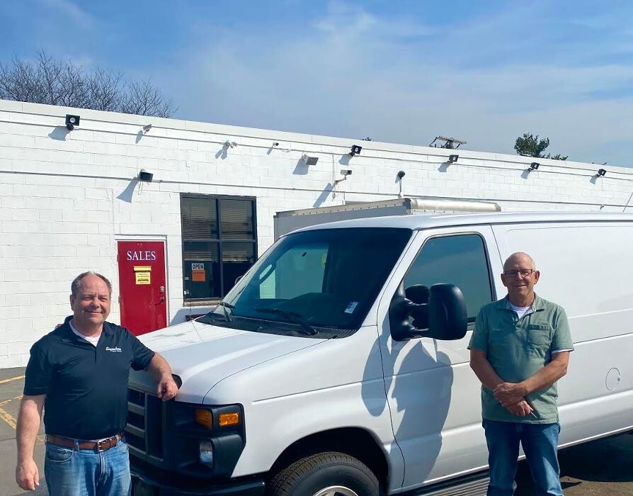 Images Signature Truck Center