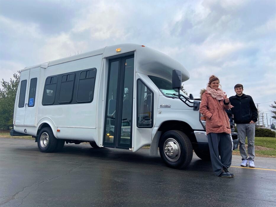 Images Signature Truck Center